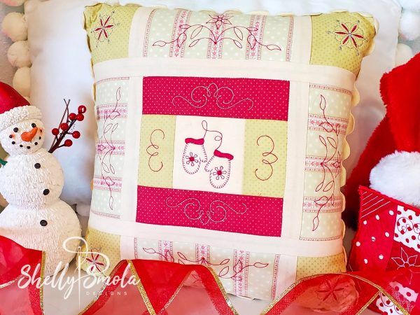 Christmas Quilt by Shelly Smola