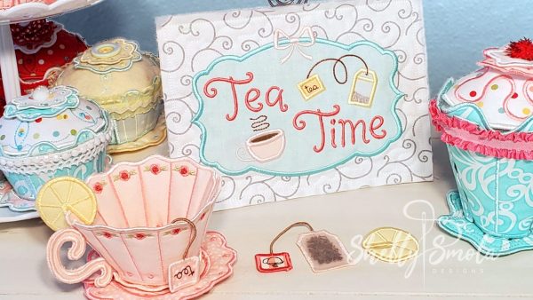Embroidered Tea Time Quilt