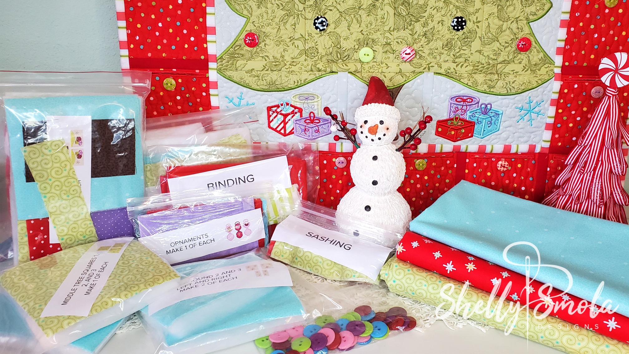 Christmas Countdown Kit - Shelly Smola Designs - Machine Embroidery - Shelly Smola Designs